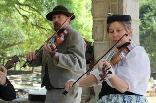 Civil War fiddle setup