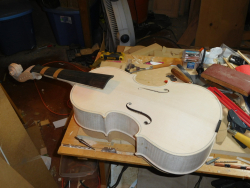 Andrew C VdS front on workbench